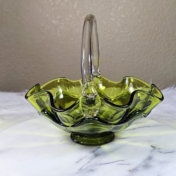 Vintage Viking Green Art Glass Epic Double Crimped Layer Basket - Picture 4 of 8